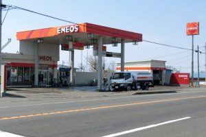 ENEOS 稀府 SS (成田商事)